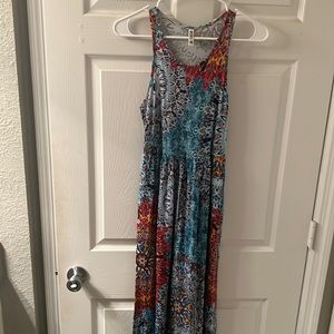 BEAUTIFUL COLORFUL MAXI DRESS